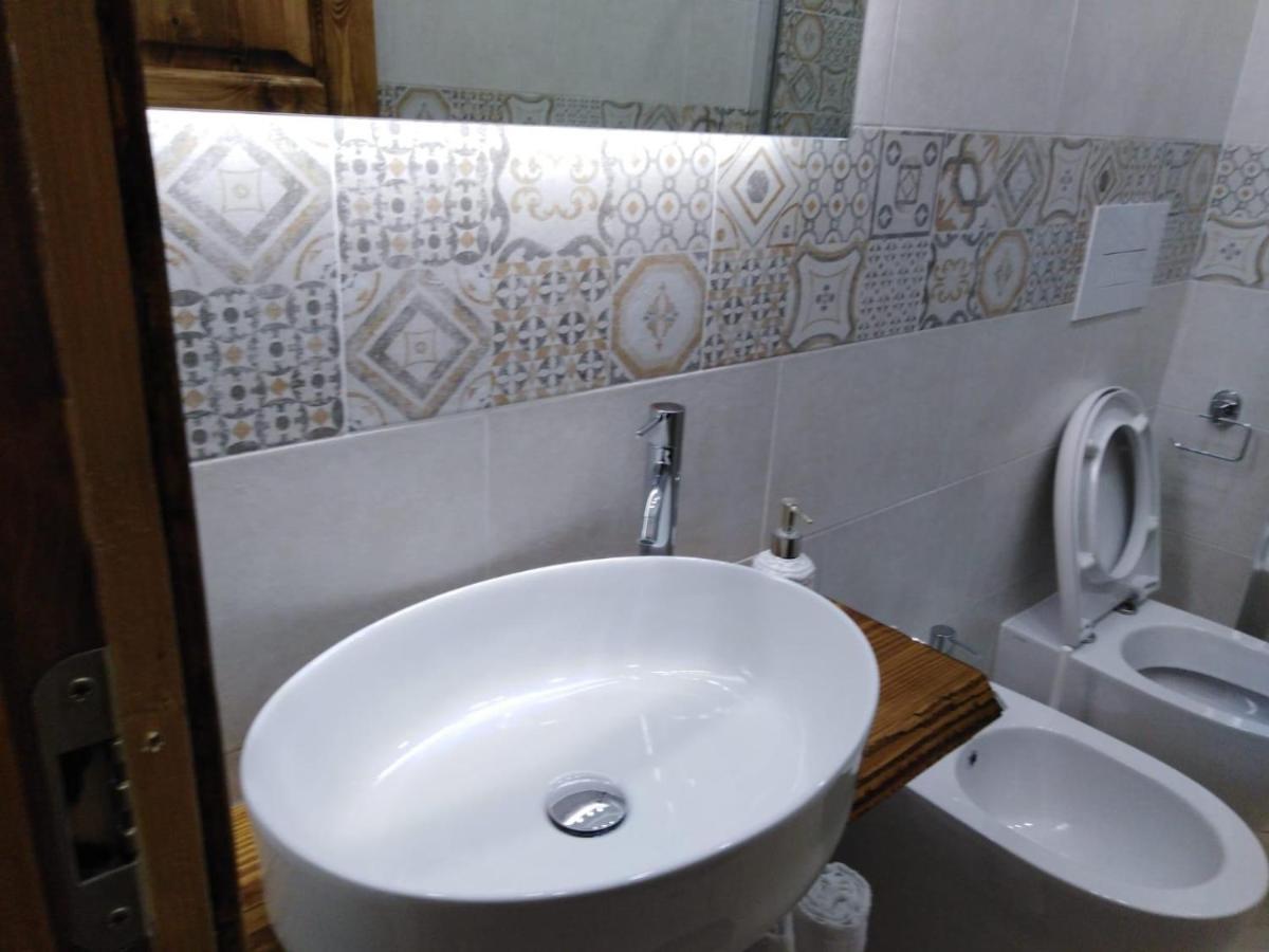 B&B La Pietra Ercolano Exterior photo